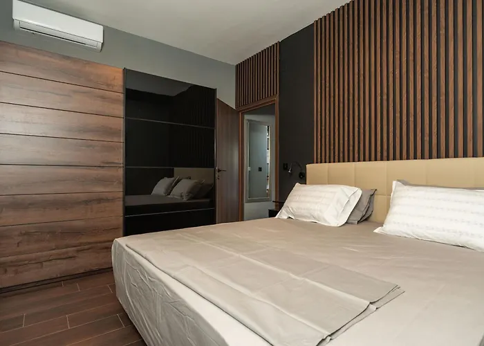 Maza Apartment