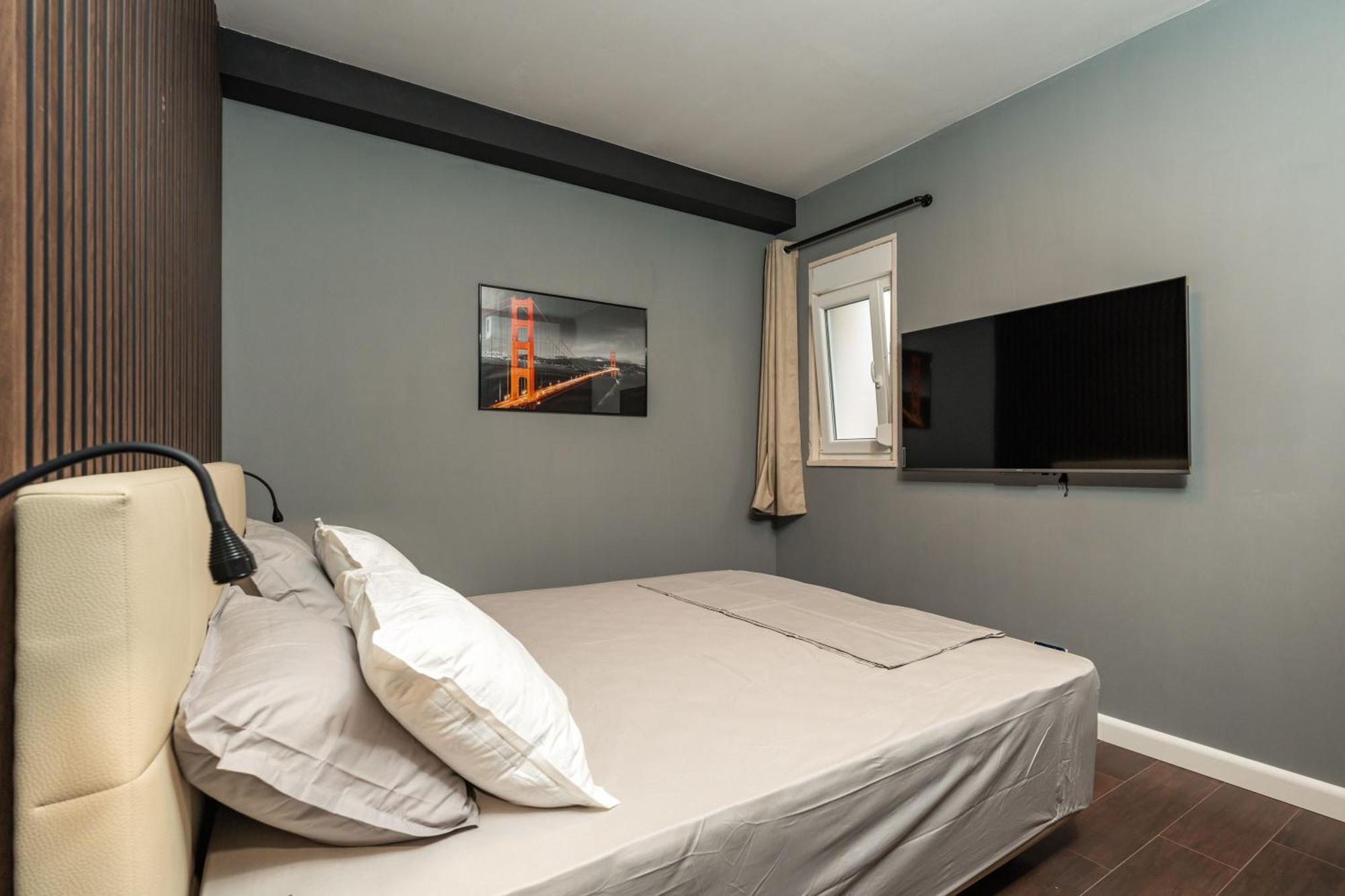 Apartment Maza *